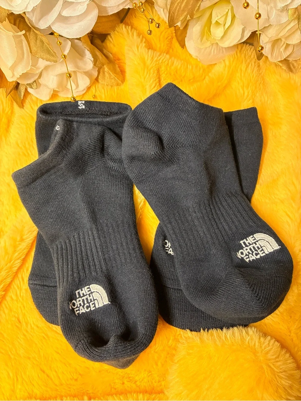 3 pair The North Face Crewneck